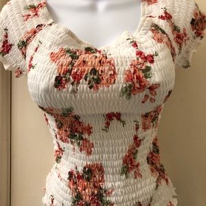 Summer feminine off the shoulder smocked top